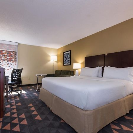 Holiday Inn Lumberton By Ihg Exterior photo