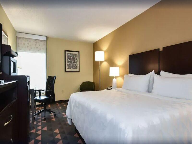 Holiday Inn Lumberton By Ihg Exterior photo