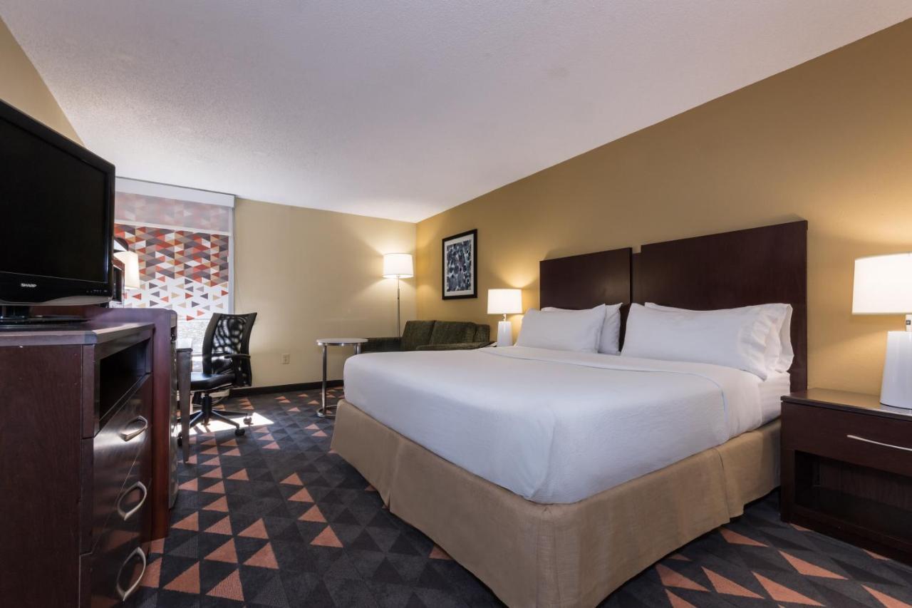 Holiday Inn Lumberton By Ihg Exterior photo