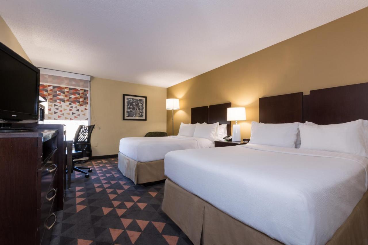 Holiday Inn Lumberton By Ihg Exterior photo