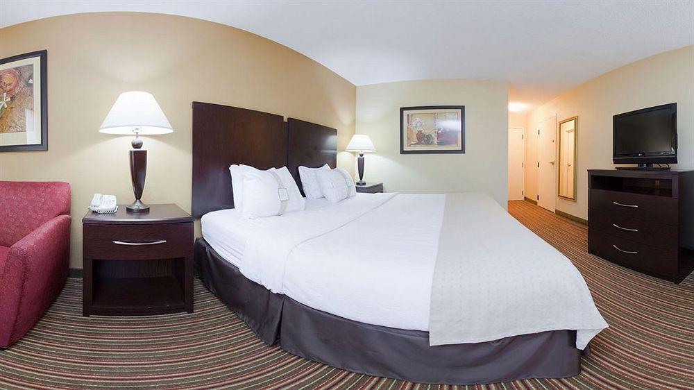 Holiday Inn Lumberton By Ihg Exterior photo