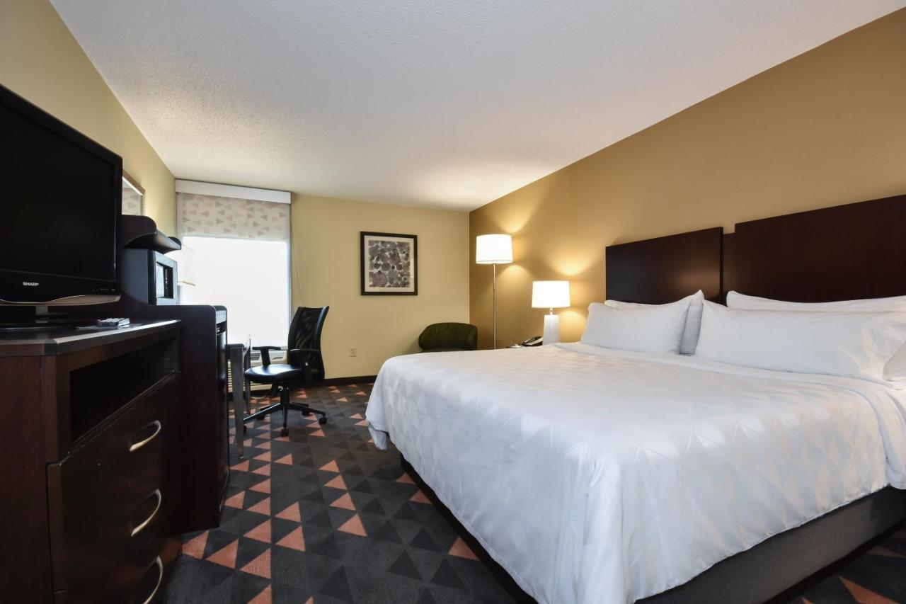 Holiday Inn Lumberton By Ihg Exterior photo