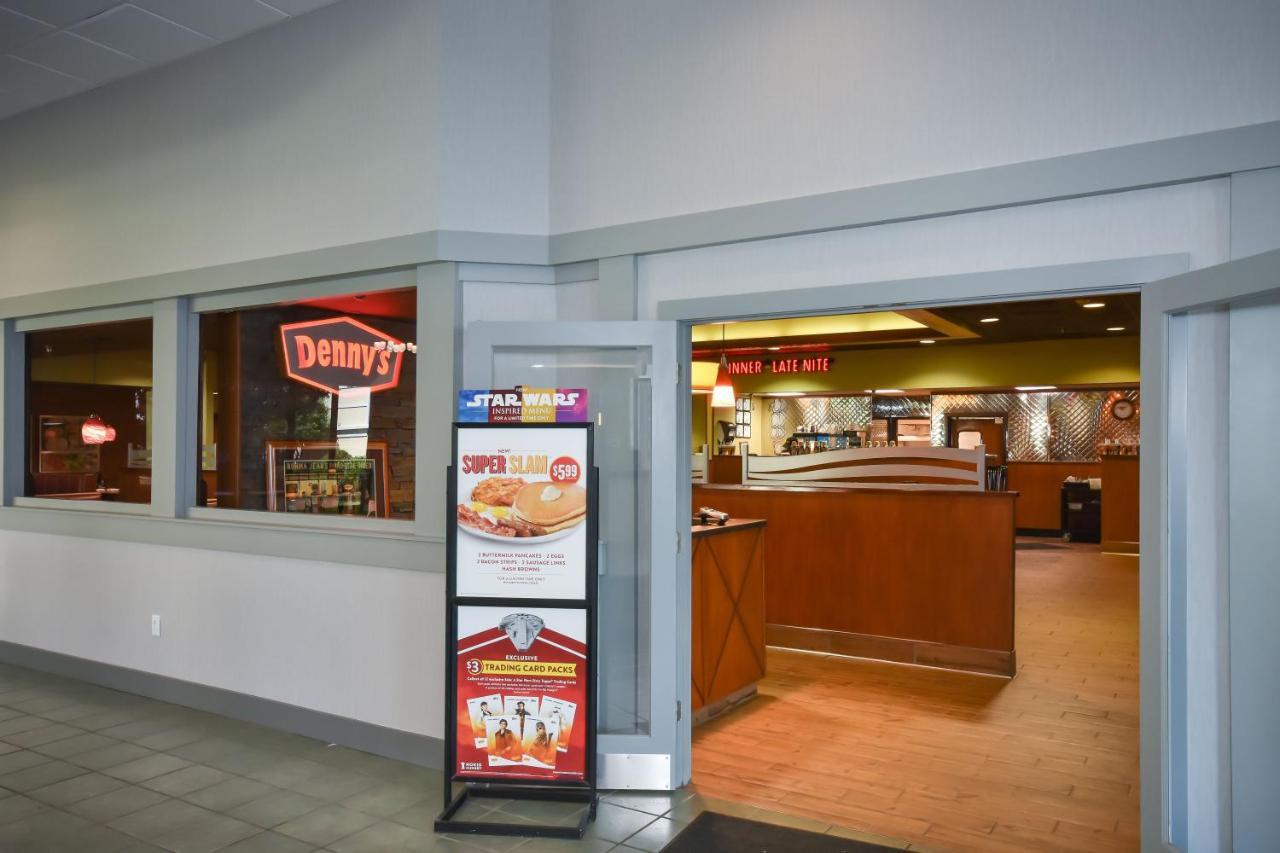 Holiday Inn Lumberton By Ihg Exterior photo